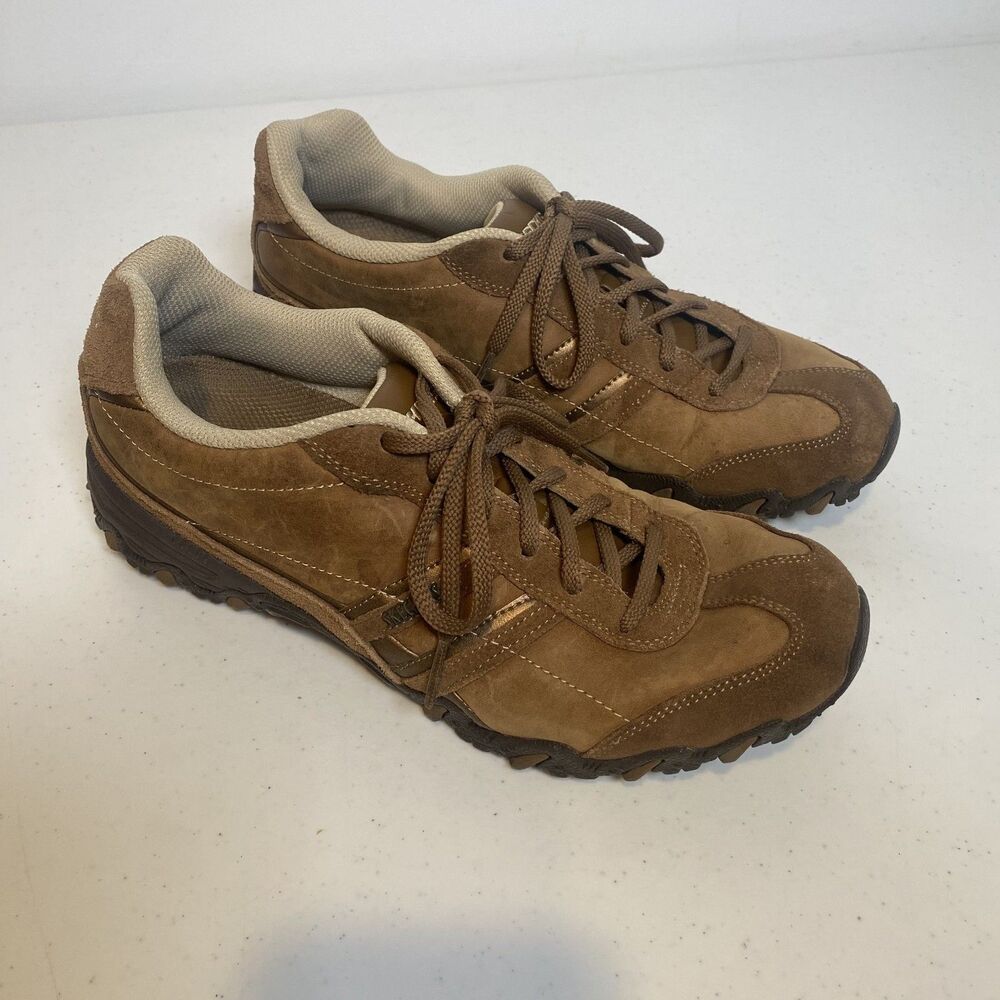 Women’s Trail Sneakers Brown Suede Leather Lace Up Size 9 | Skechers Rugged Grip